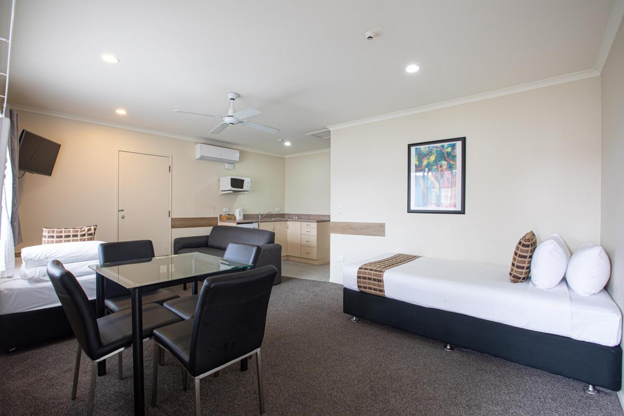 Bks Pioneer Motel Auckland Szoba fotó